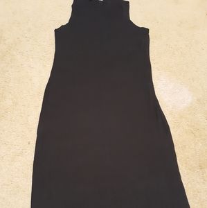 Sleeveless Black Midi Dress
